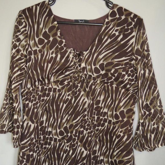 JENDI - animal boho print style top - size large. - Picture 2 of 5
